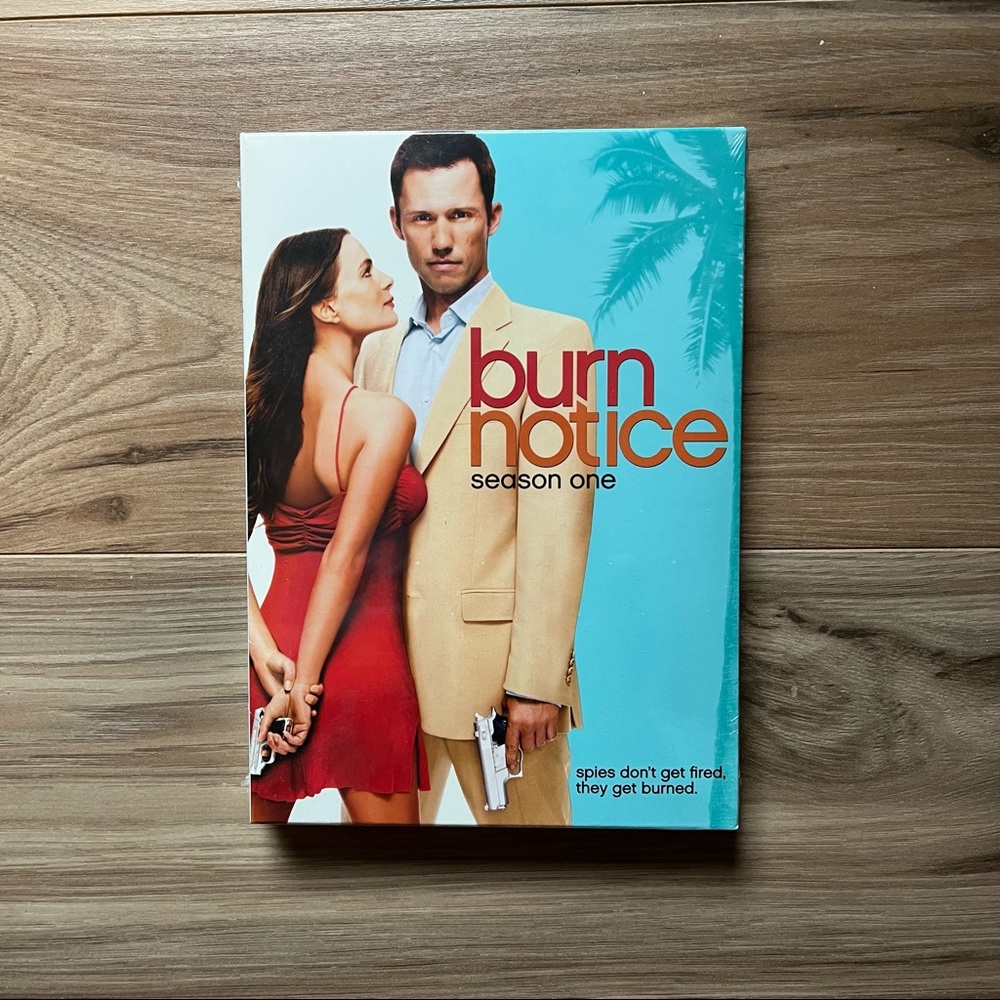 NWT Burn Notice DVD TV Series Season 1